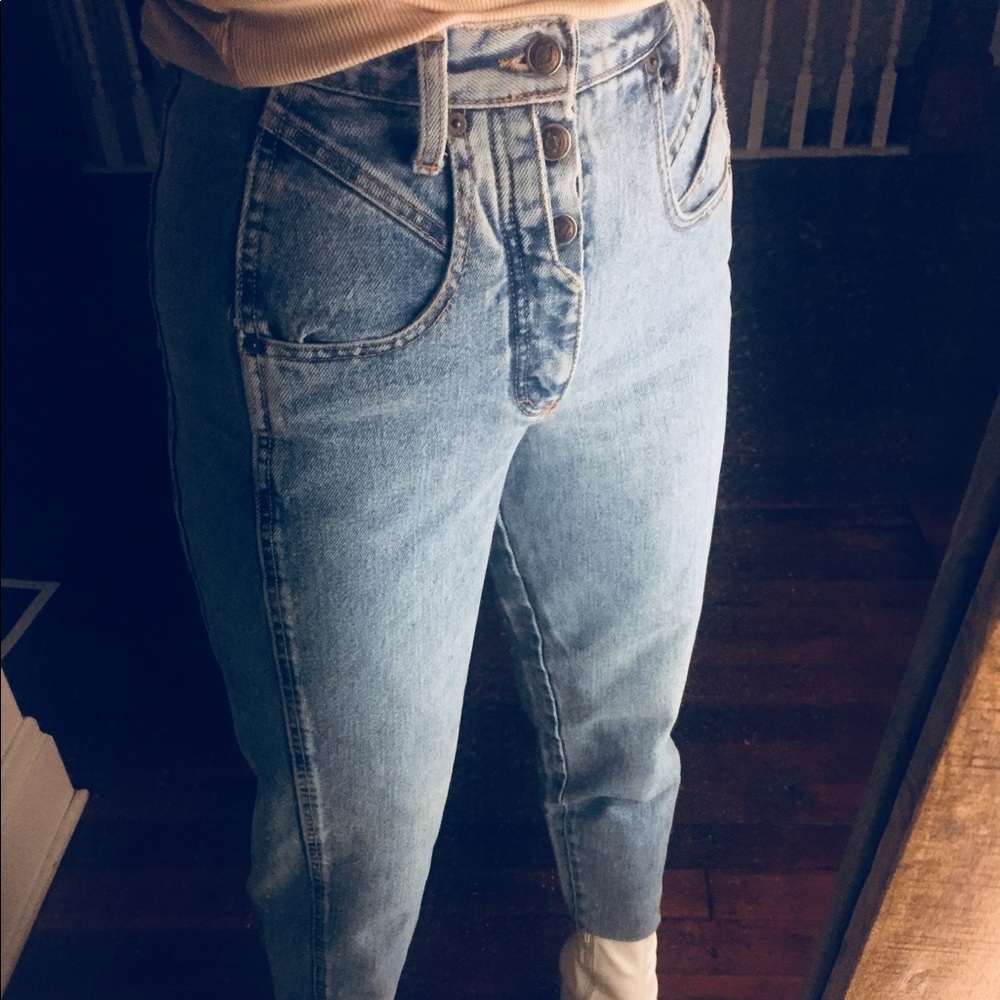 Vintage High Waisted Blue Jeans